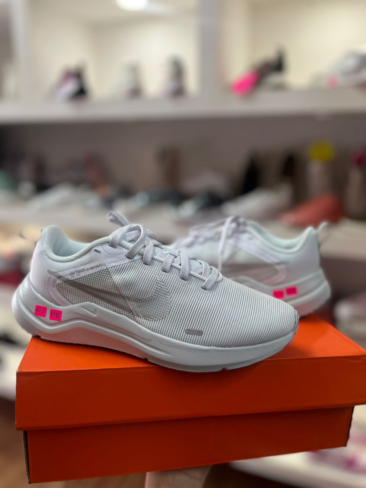 NIKE DOWNSHIFTER BLANCO