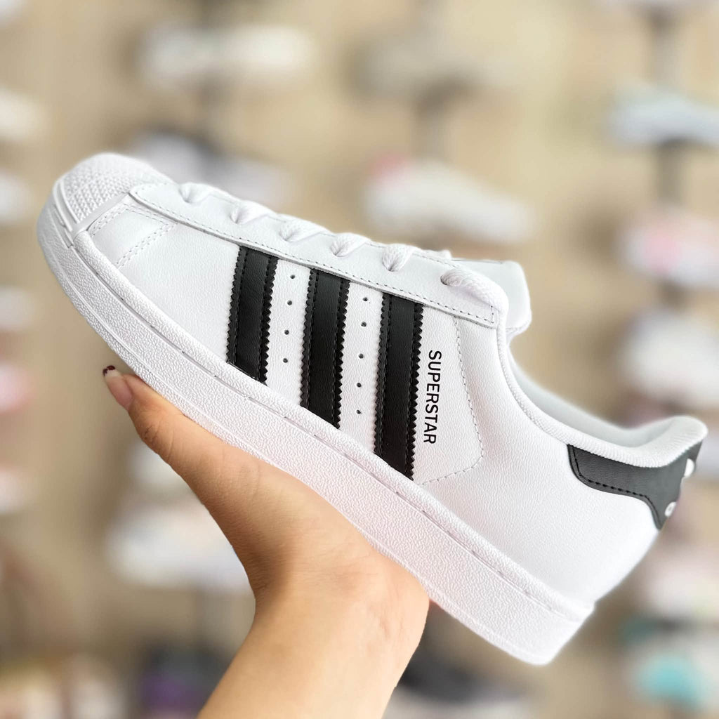 ADIDAS SUPERSTAR CLASICO BLACK & WHITE