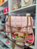 BOLSO MICHAEL KORS SOHO ACOLCHADO ROSA PASTEL