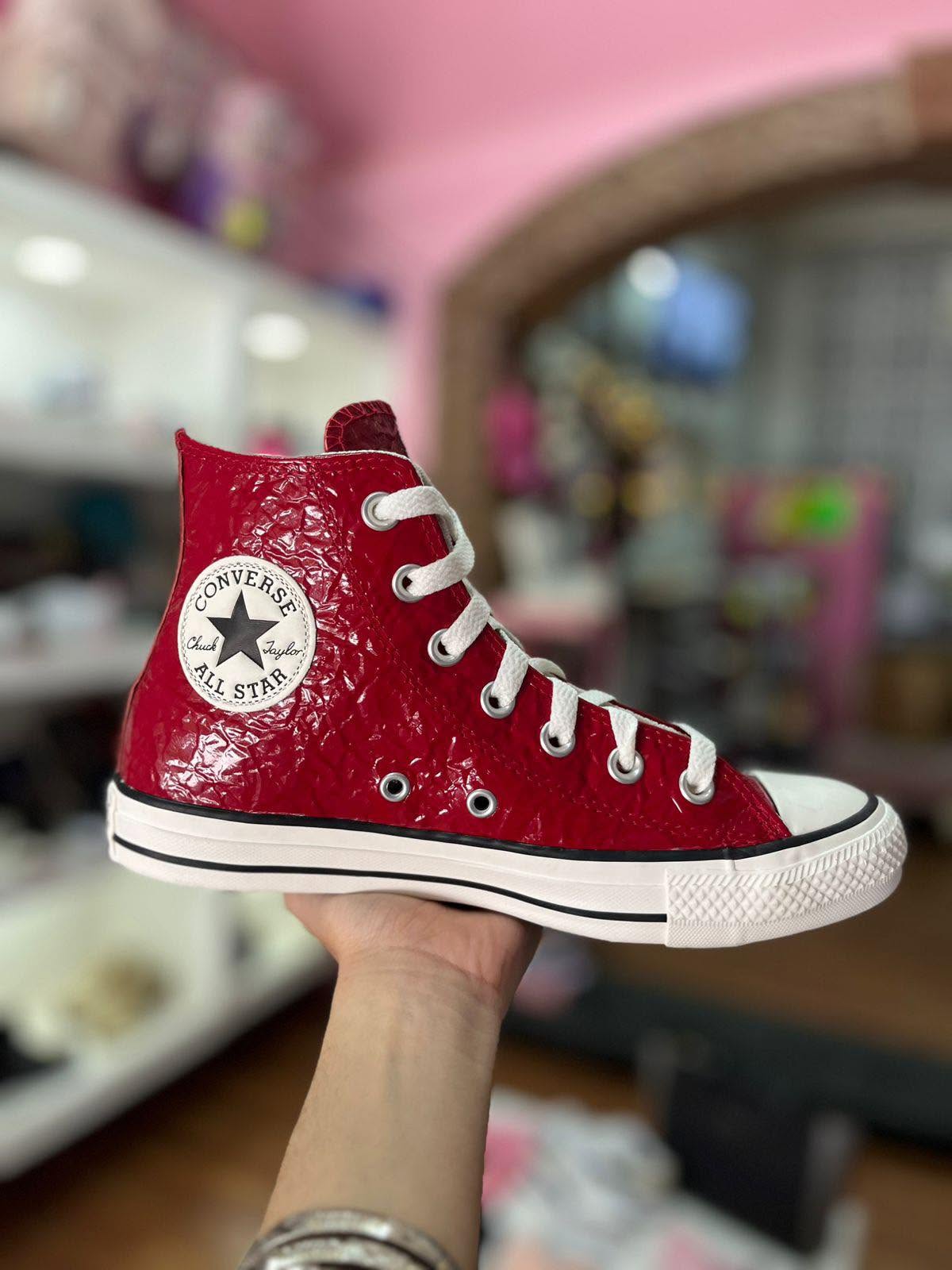 CONVVERSE CLASICO CHAROL ROJO