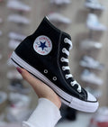 CONVERSE CLASICO DE BOTA NEGRO