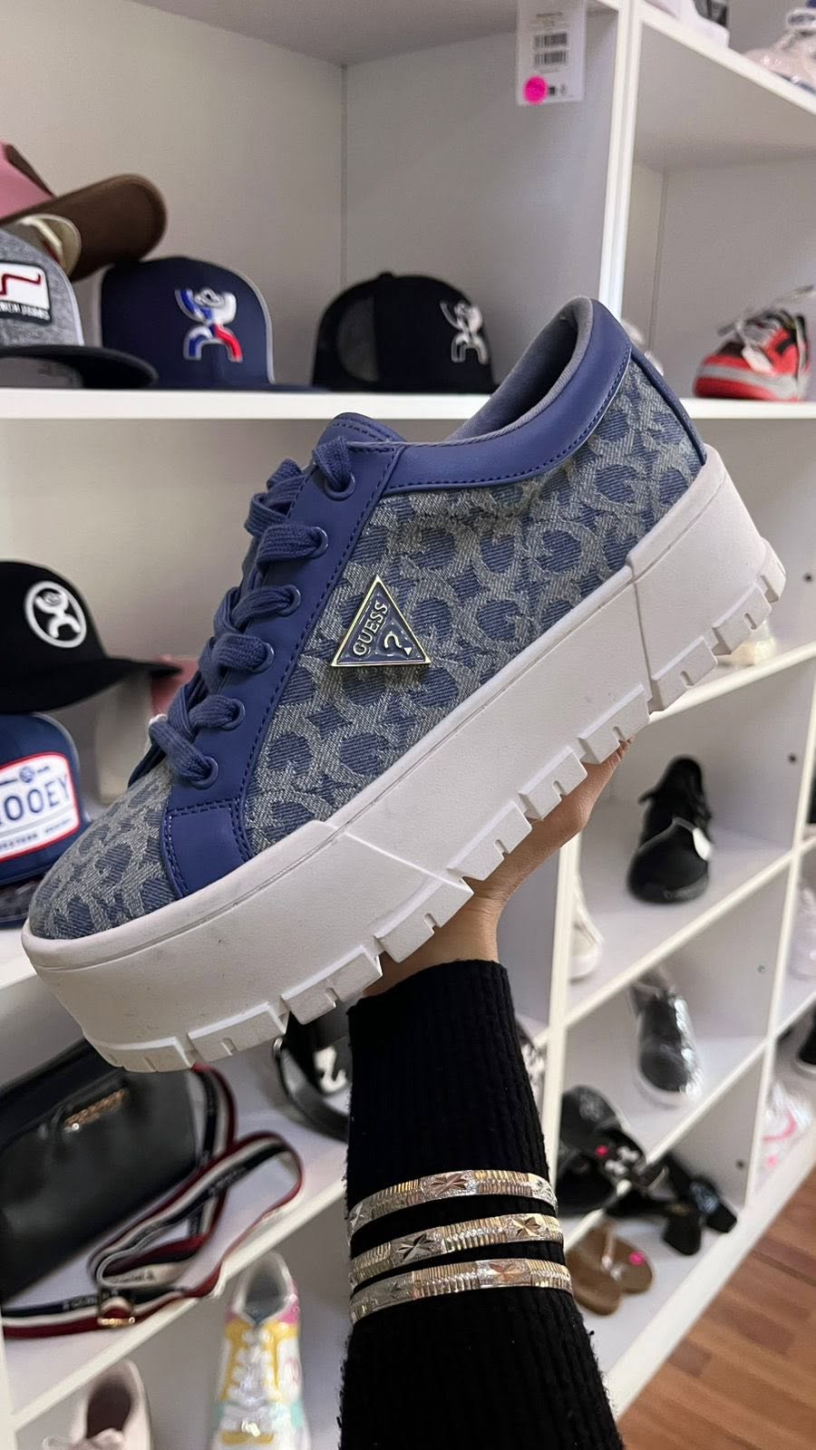 GUESS DE MEZCLILLA