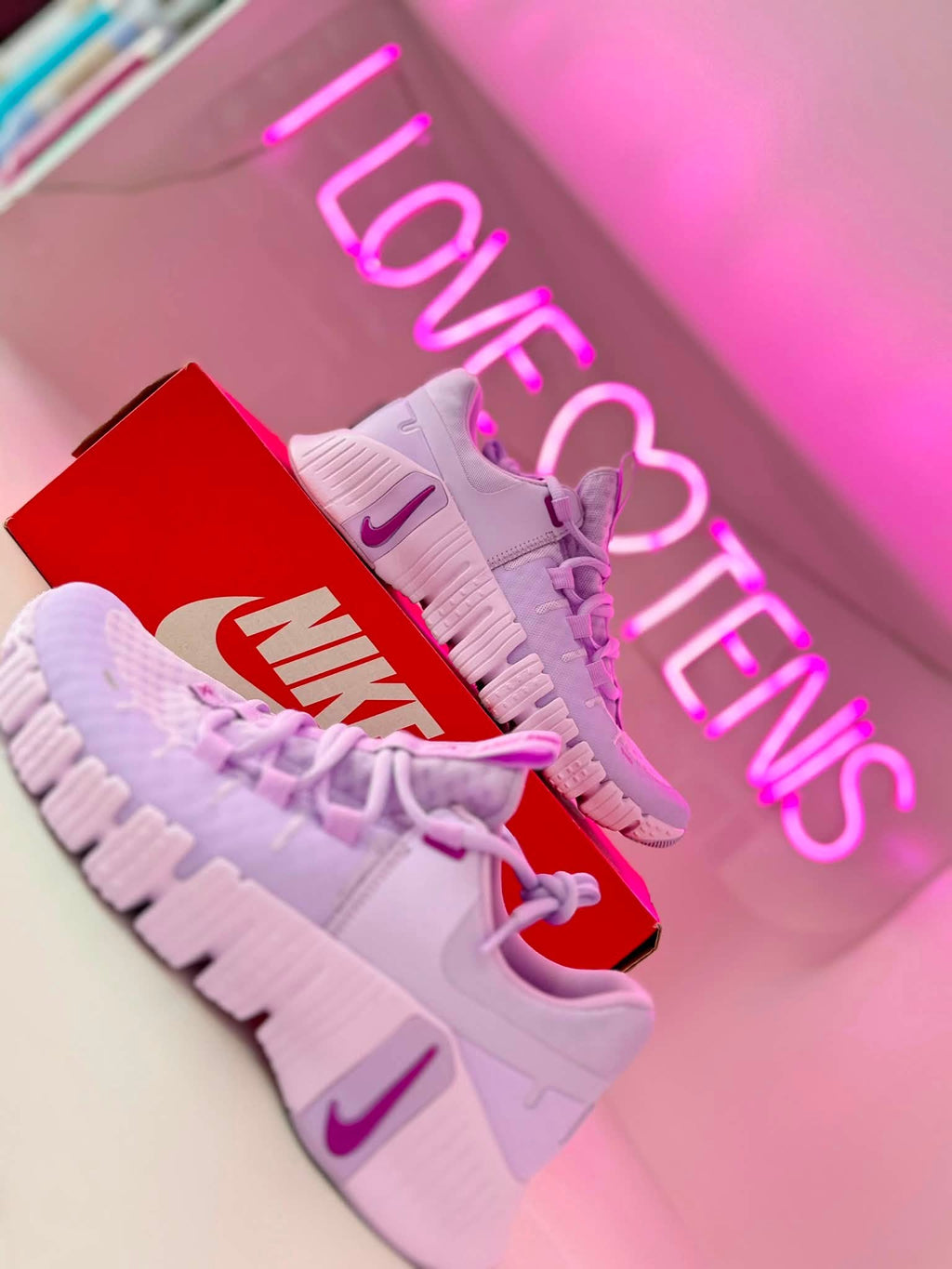 NIKE METCON FREE 5 LILA