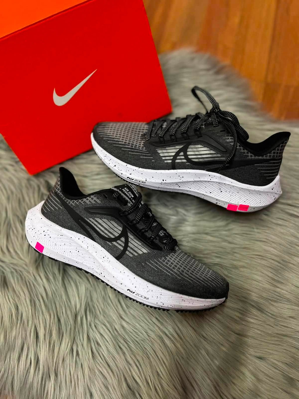 NIKE AIR ZOOM NEGRO
