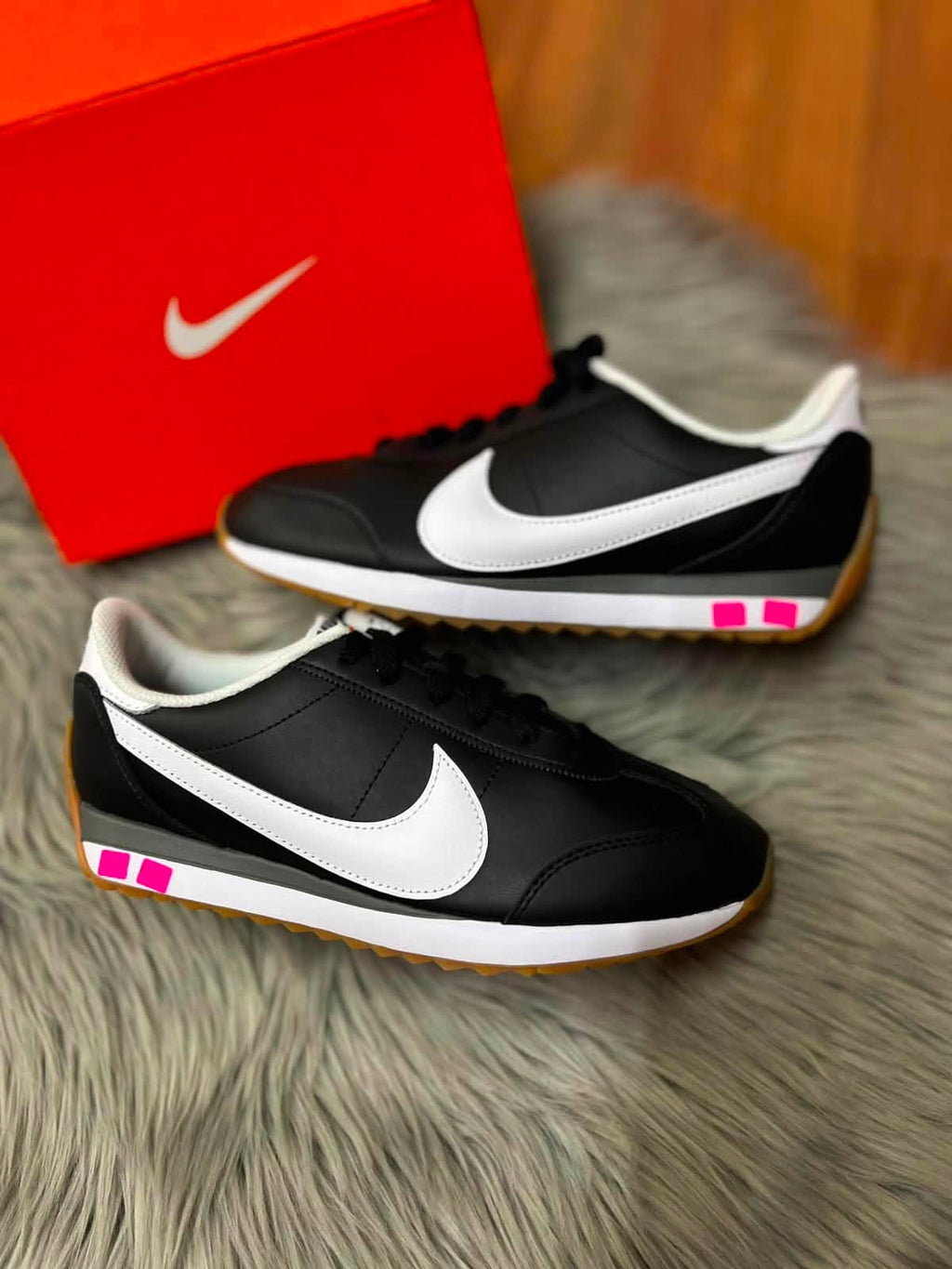 NIKE PACIFIC BLACK