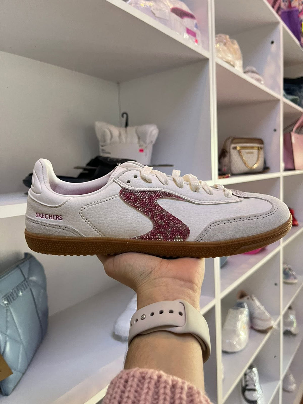 SKECHERS PIEDRERIA ROSADA