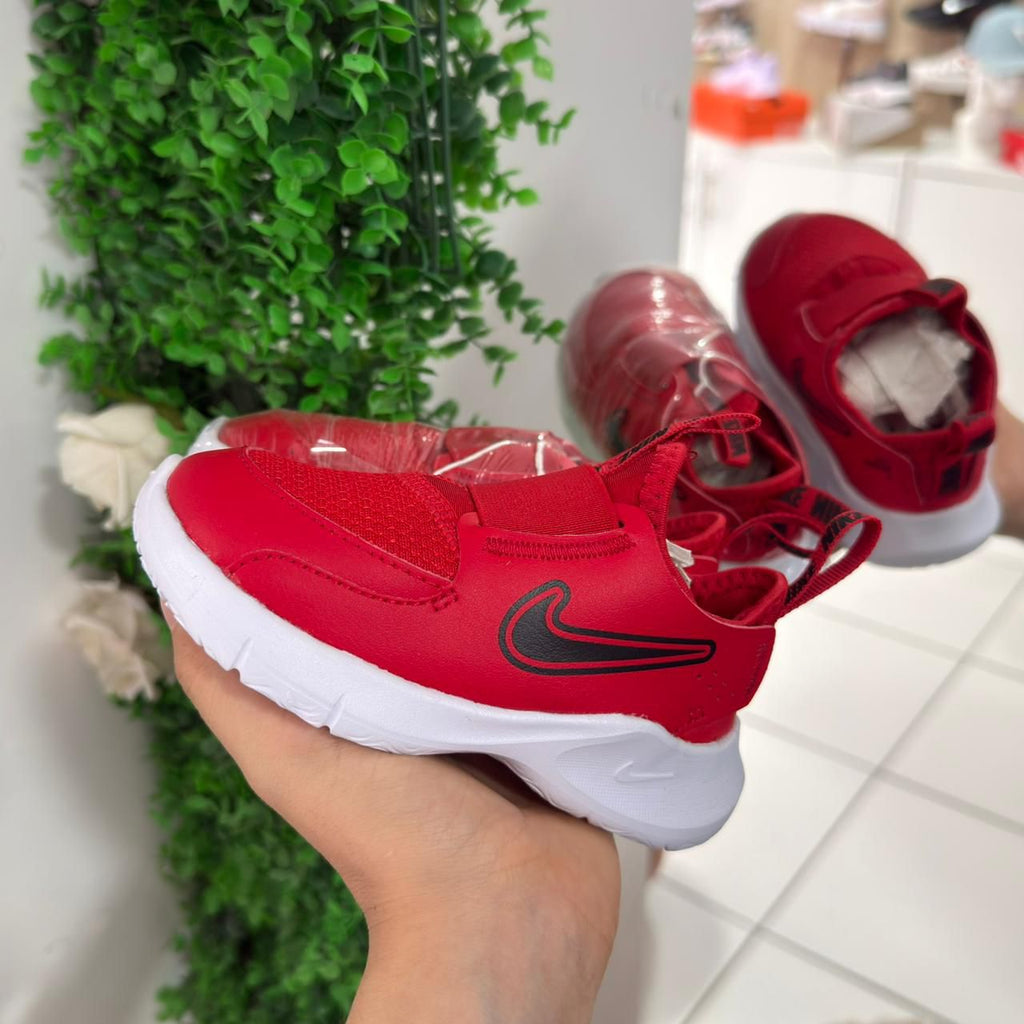 NIKE BEBE ROJO PALOMA NEGRA