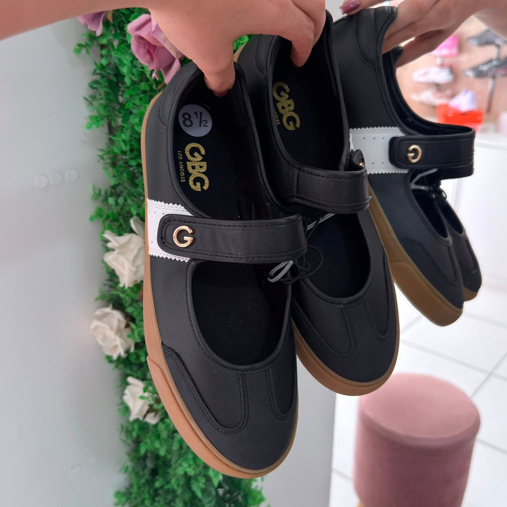 ZAPATILLAS GUESS ESTILO MARY JANE NEGRAS