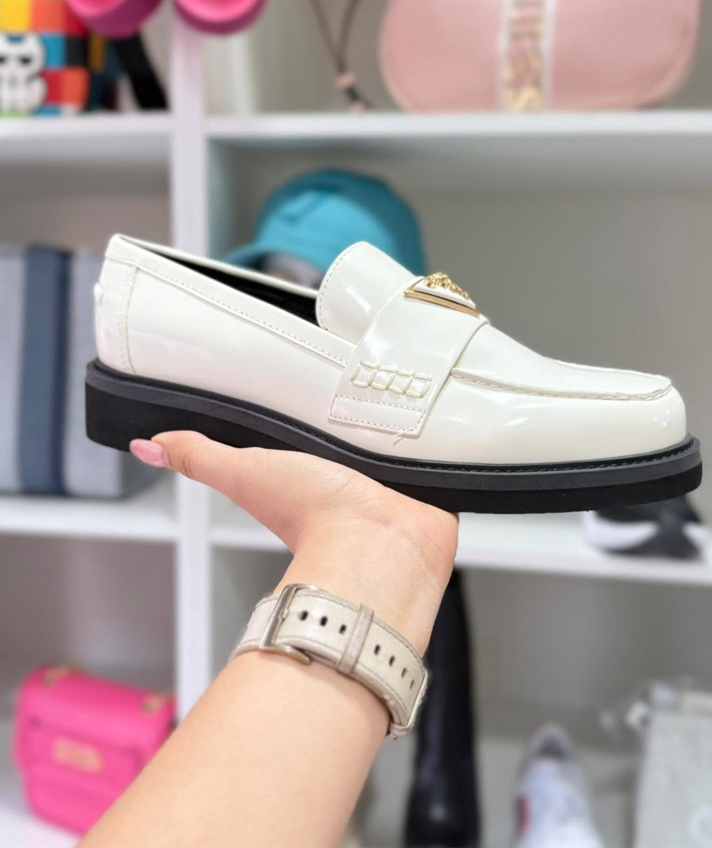 MOCASIN GUESS BLANCO